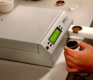 WP4C medidor de potencial hídrico em laboratório