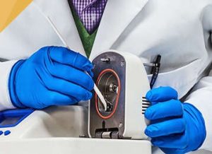 AquaLab 4TE limpeza do bloco de leitura